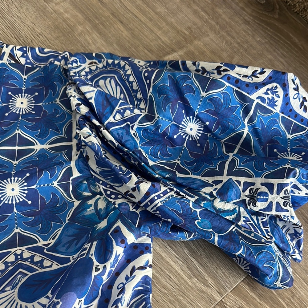 FARM Rio Blue and White Floral Lace-Up Mini Dress - Picture 5 of 6
